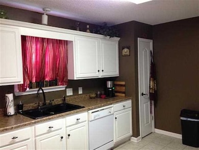 108 Gailey Ct, Warner Robins, GA 31088 - photo 6