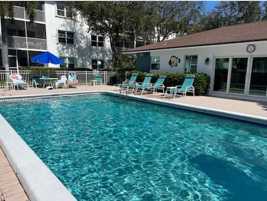 Gardens by the Sea unit 211, Pompano Beach, FL 33062 - photo 4