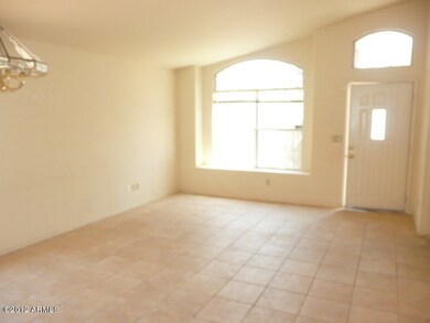 living/dining area