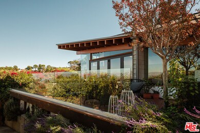 3604 Glenridge Dr, Sherman Oaks, CA 91423 - photo 4