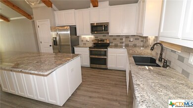 935 Twin Mountain Rd, Copperas Cove, TX 76522 - photo 7