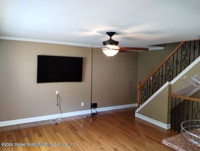 livingroom 126