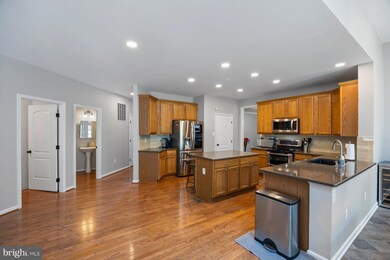 5625 Compton Ln, Sykesville, MD 21784 - photo 6