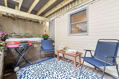 334 Medford St unit 1, Charlestown, MA 02129 - photo 3