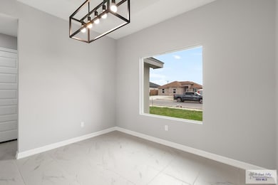 672 Thornton Ln, Brownsville, TX 78521 - photo 5