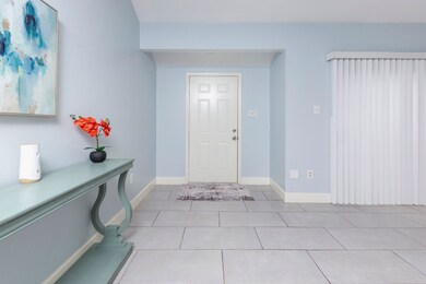 1081 Country Place Dr unit 1081, Houston, TX 77079 - photo 4