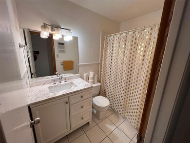 7824 Maplewood Ave, North Richland Hills, TX 76180 - photo 5