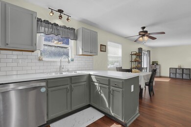15-web-or-mls-6653-winbarr-way