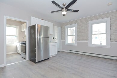 15 Walnut St, Central Falls, RI 02863 - photo 2