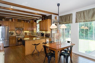 7638 Darnell St, Shawnee, KS 66216 - photo 4