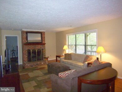 101 Freedom Rd, Locust Grove, VA 22508 - photo 5