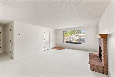 3-Living Room