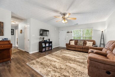 7113 Majors Landing Ln, Corryton, TN 37721 - photo 4