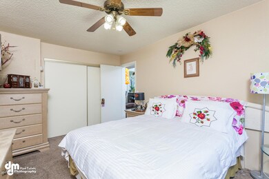 104 Sweetgale Court 104-large-011-14-Bed