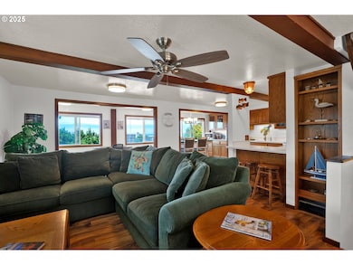 88426 2nd Ave, Florence, OR 97439 - photo 4