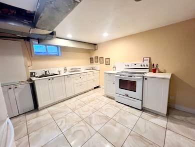 7 Marie Ave unit 1, Sharon, MA 02067 - photo 6