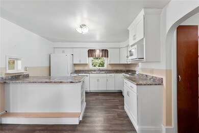 106 Pelletier Ave, Woonsocket, RI 02895 - photo 5