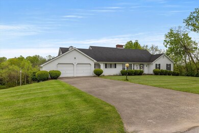 929 Roanoke Dr, Harrodsburg, KY 40330 - photo 2