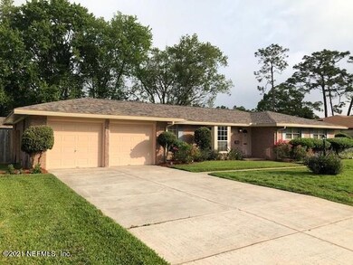 4364 Charleston Ln, Jacksonville, FL 32210 - photo 6