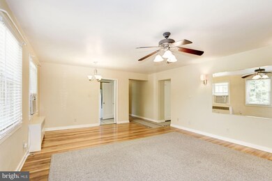 8333 Grubb Rd unit 204, Silver Spring, MD 20910 - photo 4