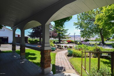 Deck 2