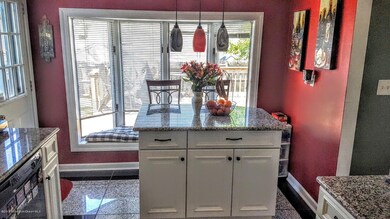 6 twain kitchen