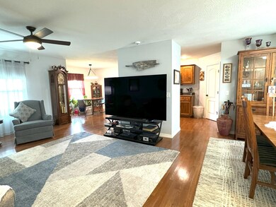 1356 S Appomattox Ave, Republic, MO 65738 - photo 7