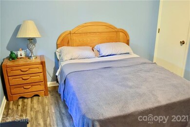 1192 Venus St, Conover, NC 28613 - photo 7