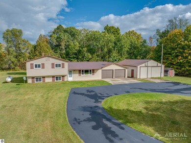 1753 S Morrison Rd, West Branch, MI 48661 - photo 2