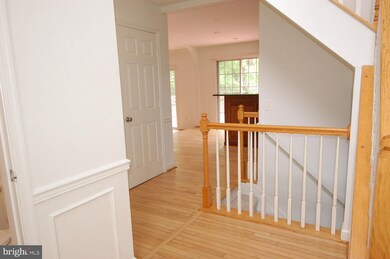 12919 Creamery Hill Dr, Germantown, MD 20874 - photo 6