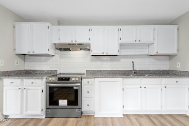 901 Dupree St, Durham, NC 27701 - photo 7