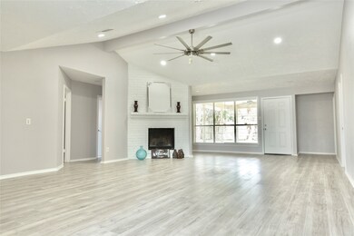 8334 Pebbledowne Dr, Houston, TX 77064 - photo 3