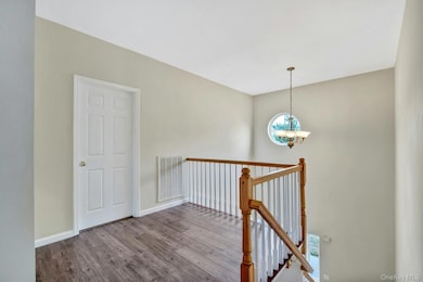 521 Highland Ct unit 521, Moriches, NY 11955 - photo 5