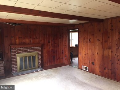 426 Hain Rd, Reading, PA 19608 - photo 7