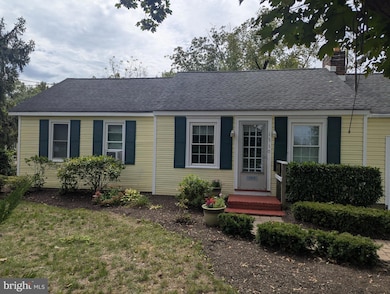 1310 Windsor Edinburg Rd, Princeton Junction, NJ 08550 - photo 2