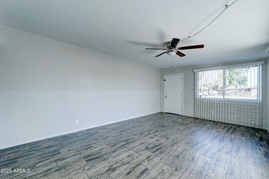 3813 W Dunlap Ave unit A, Phoenix, AZ 85051 - photo 7
