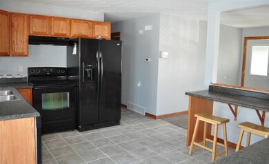 57069 Appaloosa Ct, Goshen, IN 46528 - photo 7