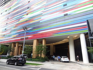 55 SW 9th St unit 1807, Miami, FL 33130 - photo 2