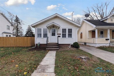 2041 Fairfax Rd, Toledo, OH 43613 - photo 3