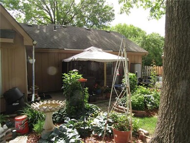 4902 Halsey St, Shawnee, KS 66216 - photo 7