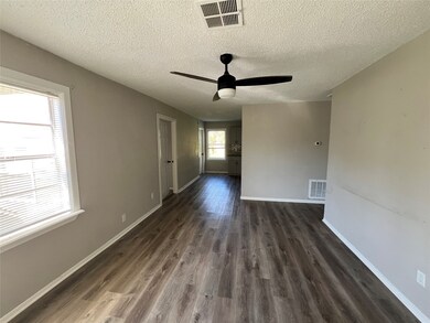 1710 Brookshire St, La Marque, TX 77568 - photo 7