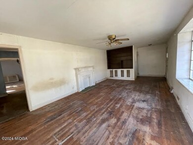1151 Lamont St, Macon, GA 31204 - photo 3
