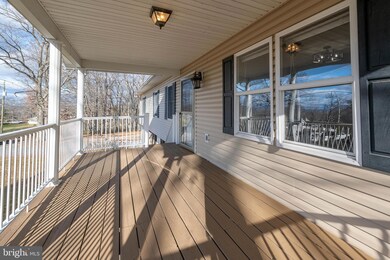 8607 Winchester Grade Rd, Berkeley Springs, WV 25411 - photo 3