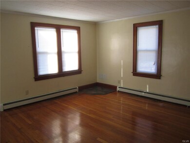 1499 2nd St, Pen Argyl, PA 18072 - photo 6