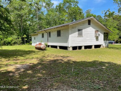 3300 Westerland Dr, Moss Point, MS 39562 - photo 2