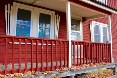 51 W Main St unit 3, Littleton, NH 03561 - photo 4