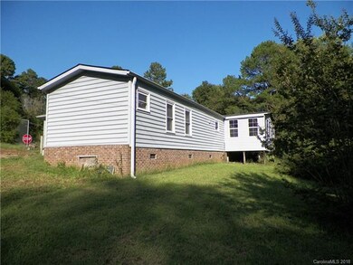 LEFT SIDE OF THE HOME ...