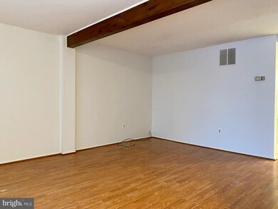 12347 Bonfire Dr, Reisterstown, MD 21136 - photo 3