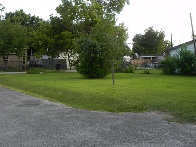 11515 Washington St, Houston, TX 77093 - photo 4