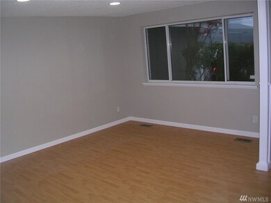 898 W Axton Rd, Bellingham, WA 98226 - photo 2